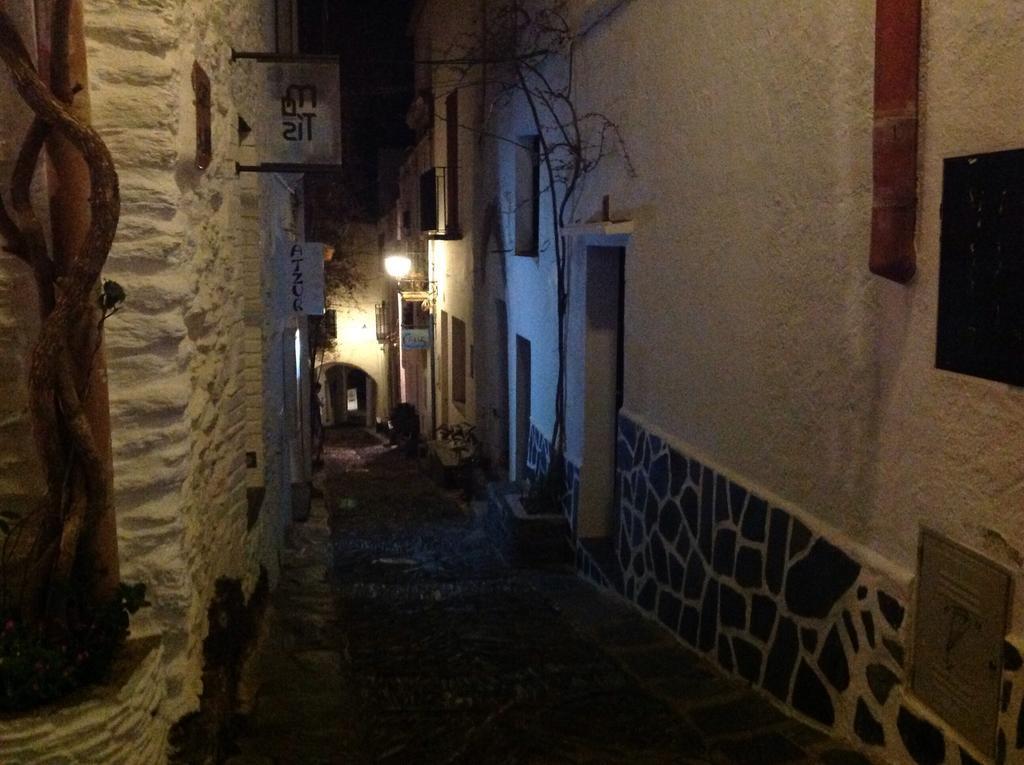 Vehi Hotel Cadaques Bagian luar foto