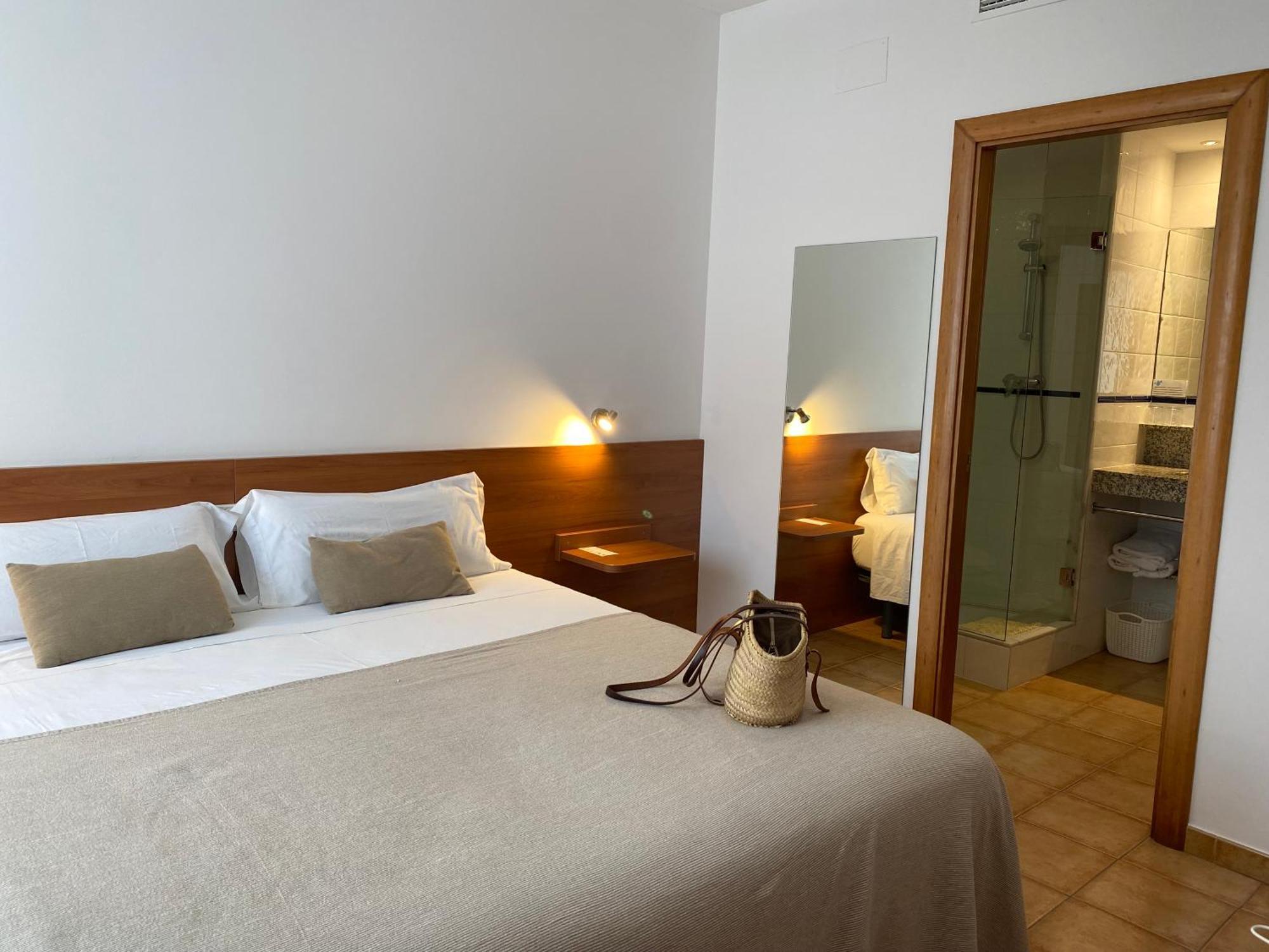 Vehi Hotel Cadaques Bagian luar foto