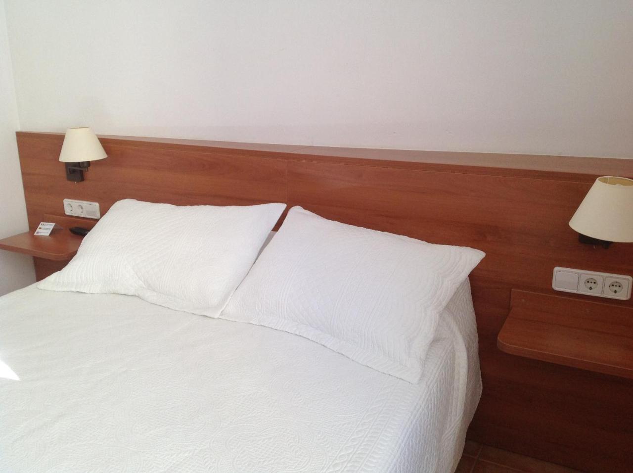 Vehi Hotel Cadaques Bagian luar foto
