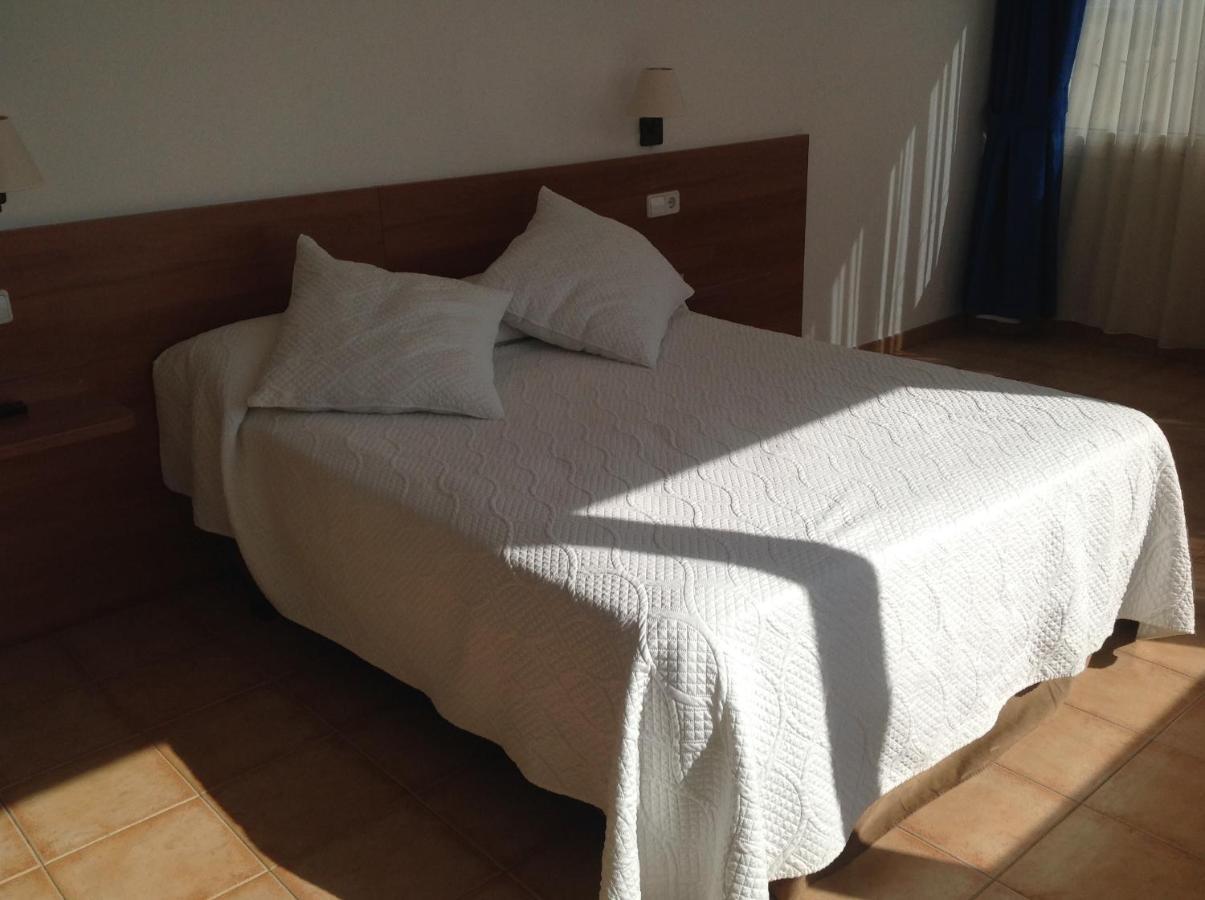 Vehi Hotel Cadaques Bagian luar foto